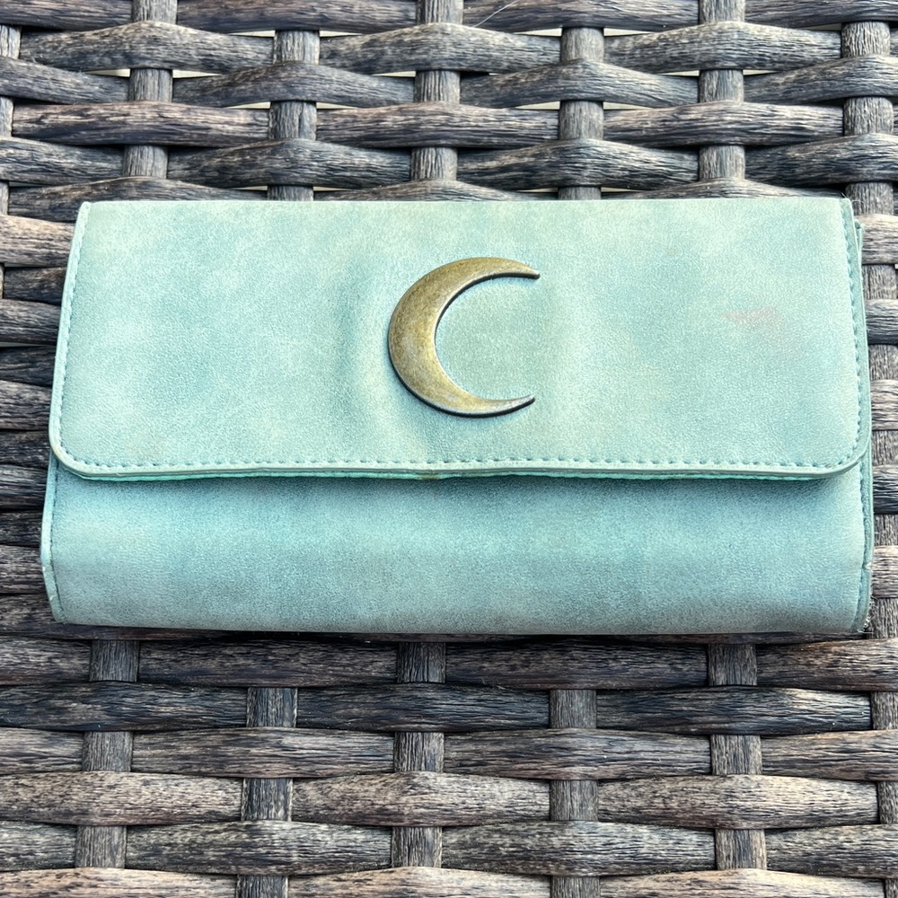 Elegant Mint Green Women's Wallet with Gold Moon Accent